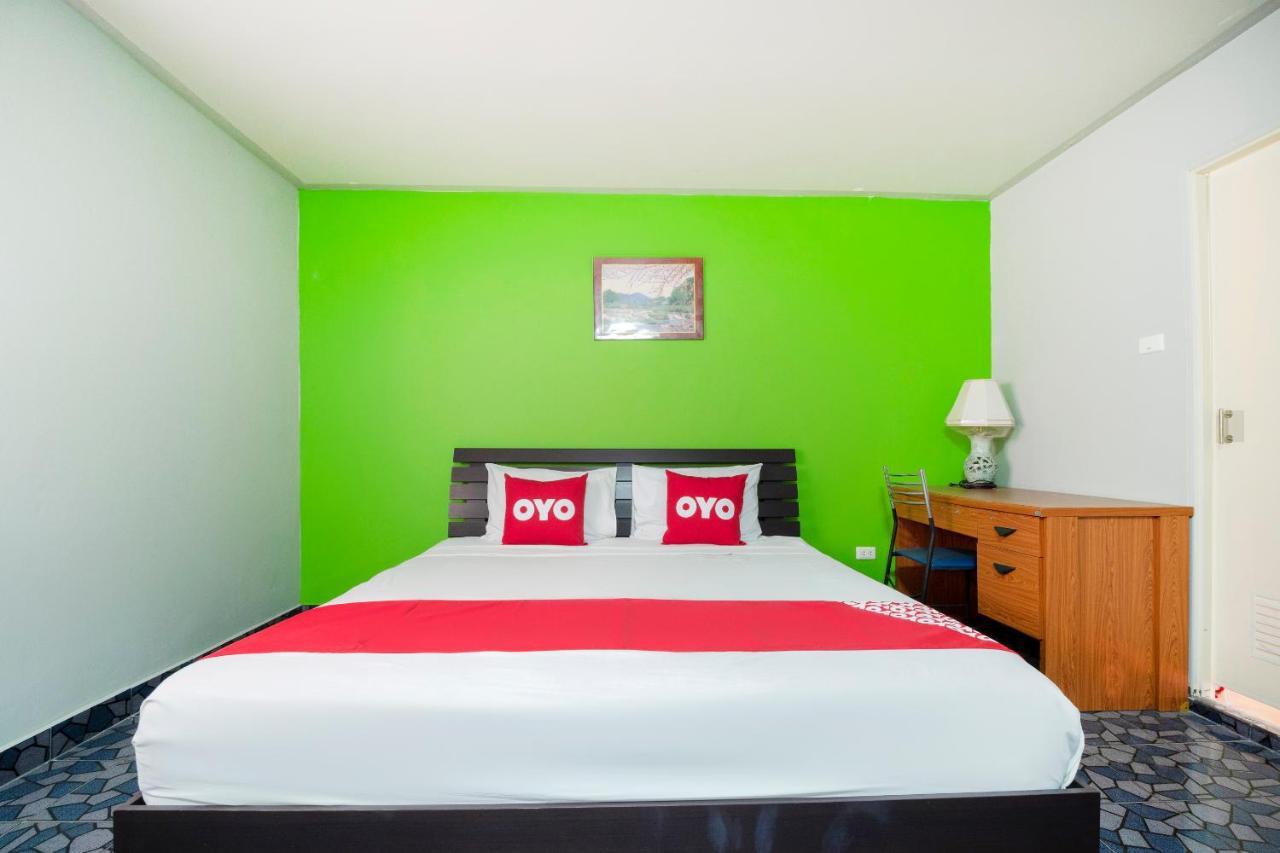 Oyo 663 Green Beach Room Pattaya Exterior foto