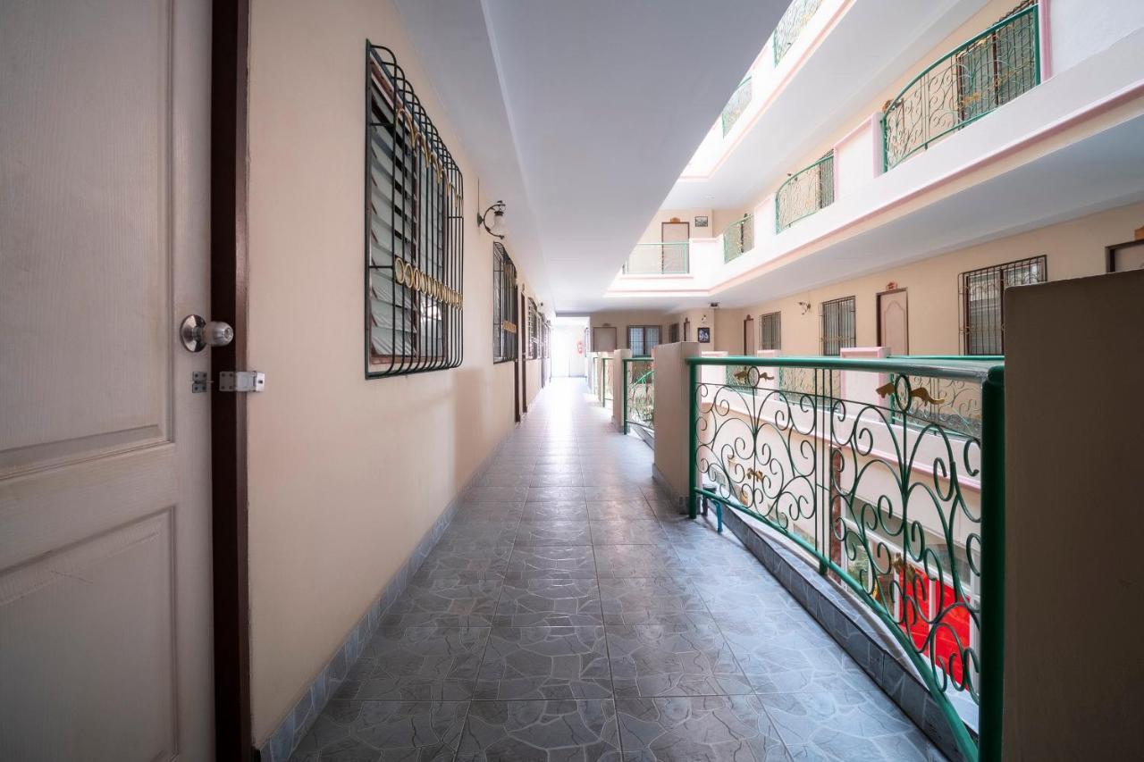 Oyo 663 Green Beach Room Pattaya Exterior foto