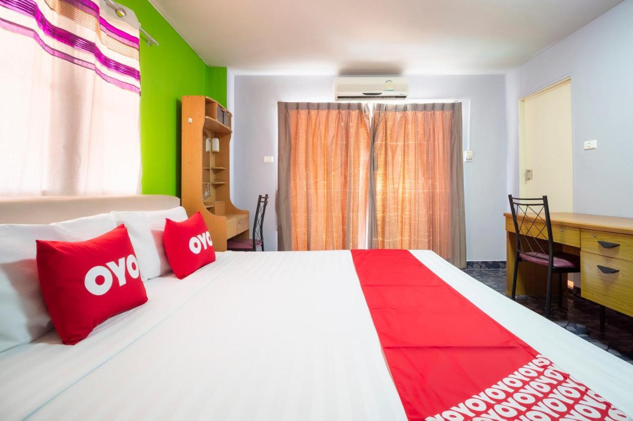 Oyo 663 Green Beach Room Pattaya Exterior foto