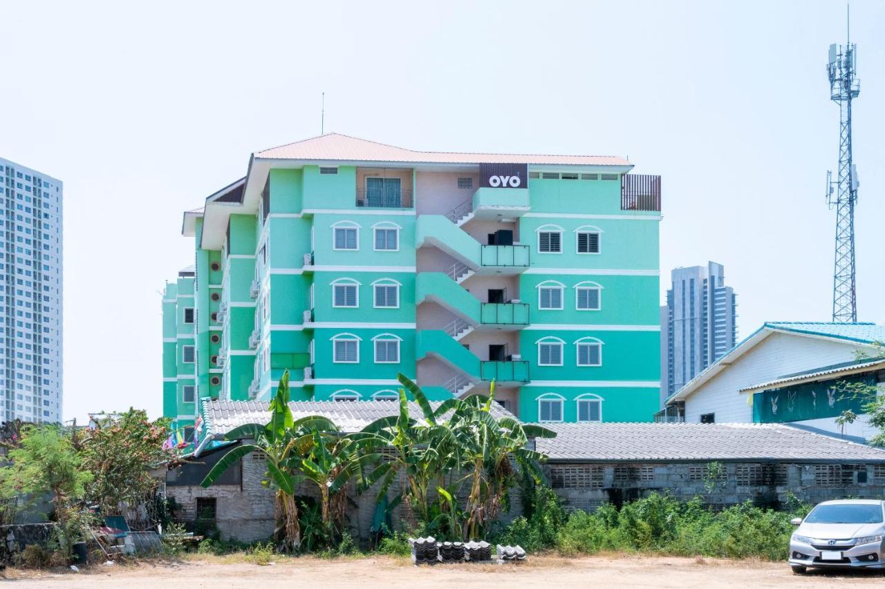 Oyo 663 Green Beach Room Pattaya Exterior foto