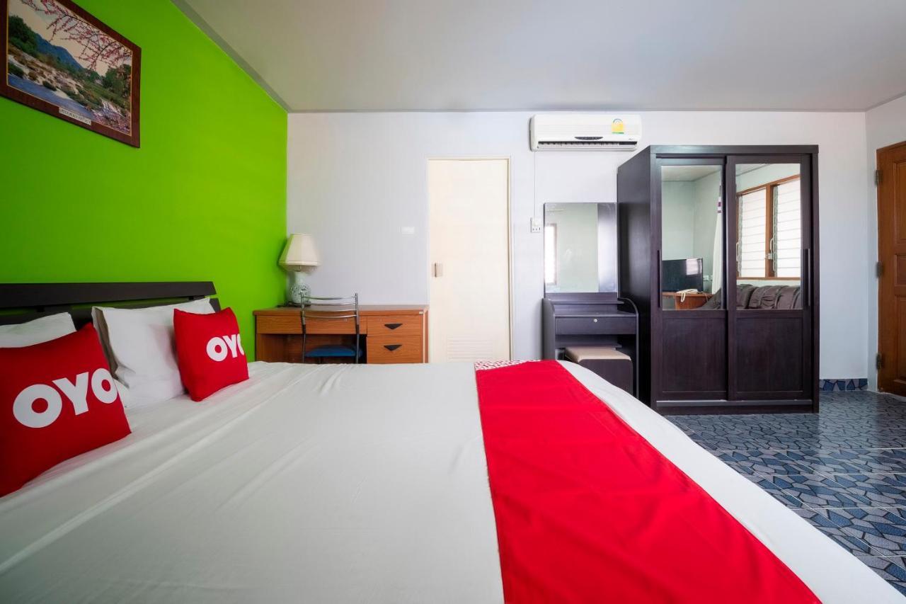 Oyo 663 Green Beach Room Pattaya Exterior foto